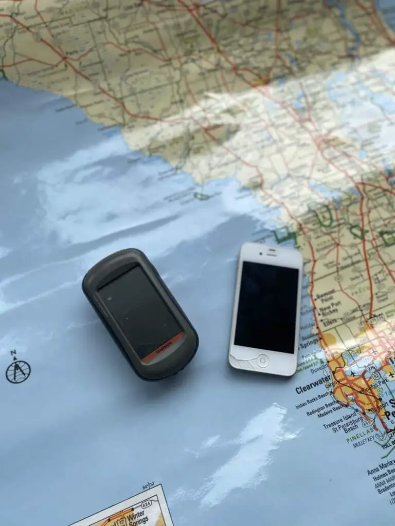 Geocaching GPS vs Smartphone