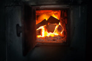 3 Easy Ways To Tell If Your Wood Stove Is Leaking • Outdoors Mecca